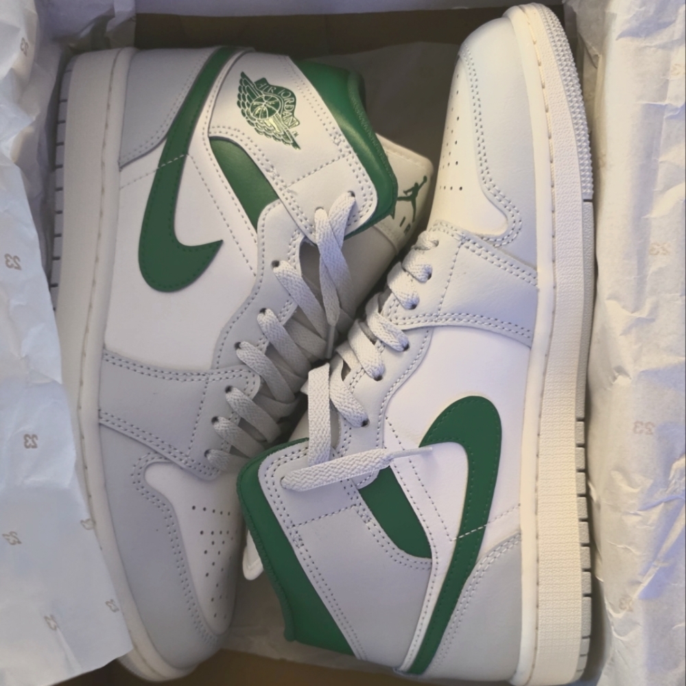 Jordan Air Mid Summit White and Green